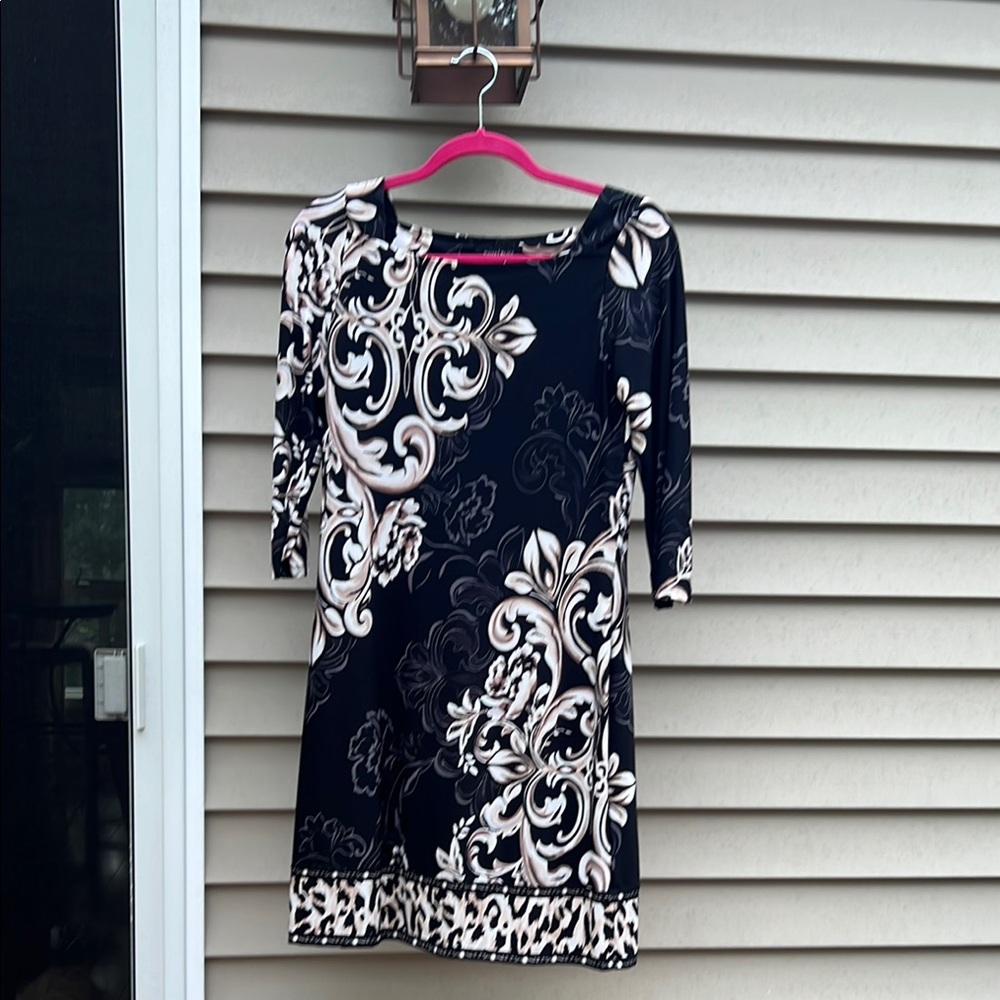 3/4 length White House Black Market white floral dress